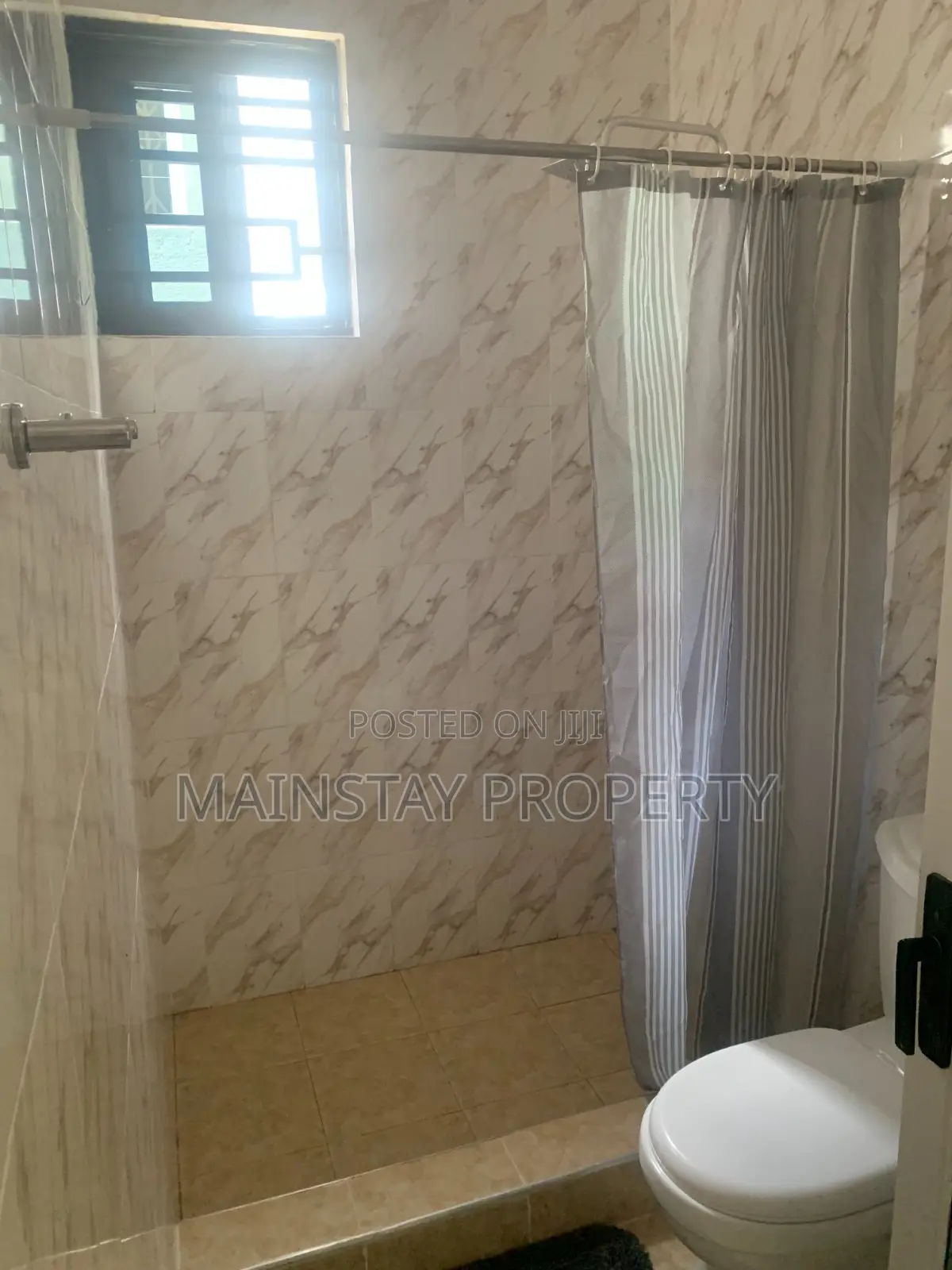 Furnished 2bdrm Apartment in Ashomang Estate for sale