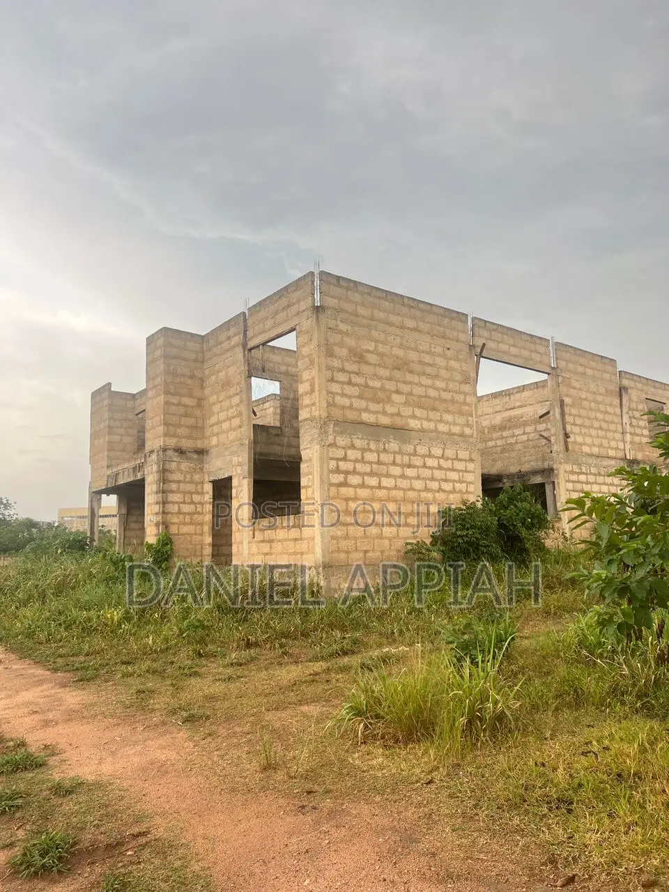 4bdrm Duplex in Afigya-Kwabre for sale