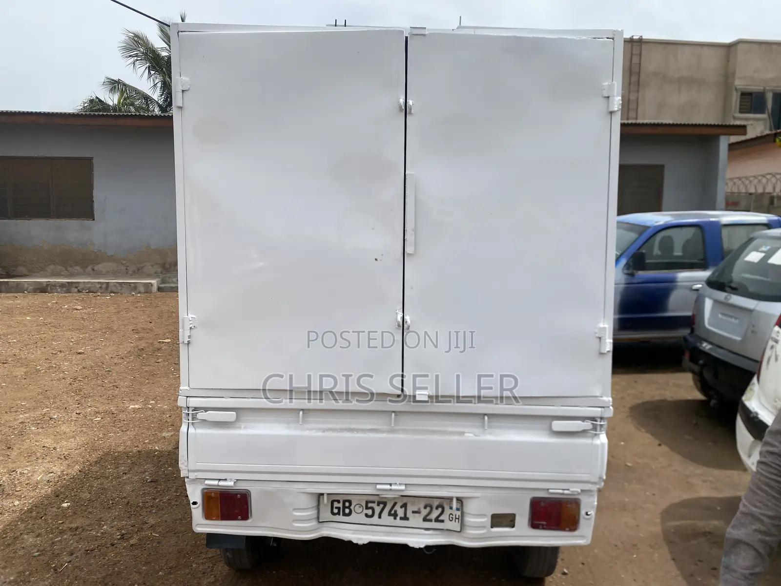 Daihatsu Move Automatic 2002 White