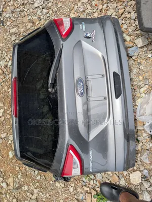 Ford Escape Booth/ Tailgate