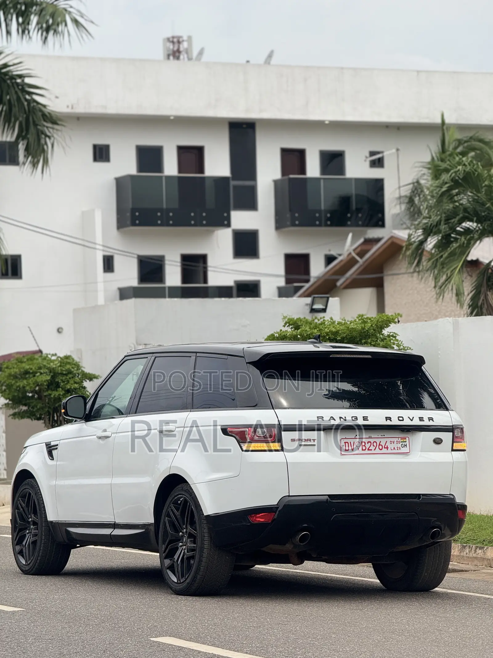 Land Rover Range Rover Sport Dynamic 4x4 (5.0L 8cyl 8A) 2016 White