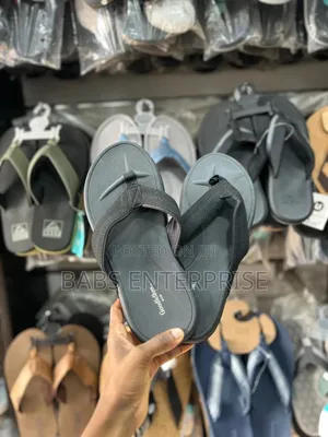 Goodfellow Co Slippers 41 46 Black