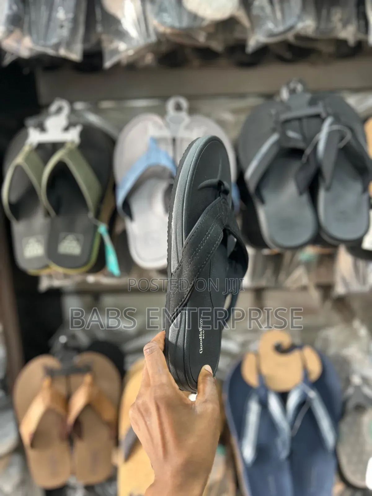 Goodfellow Co Slippers 41 46 Black