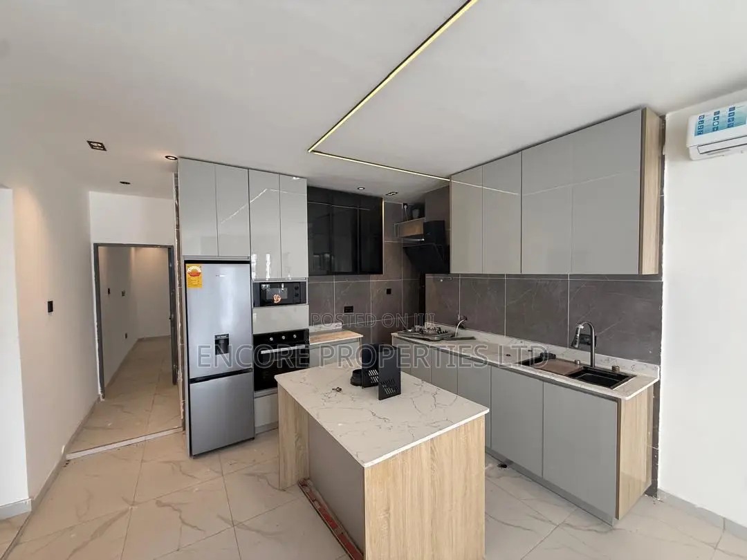 3bdrm House in East Legon for sale