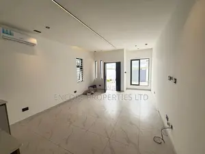 3bdrm House in East Legon for sale