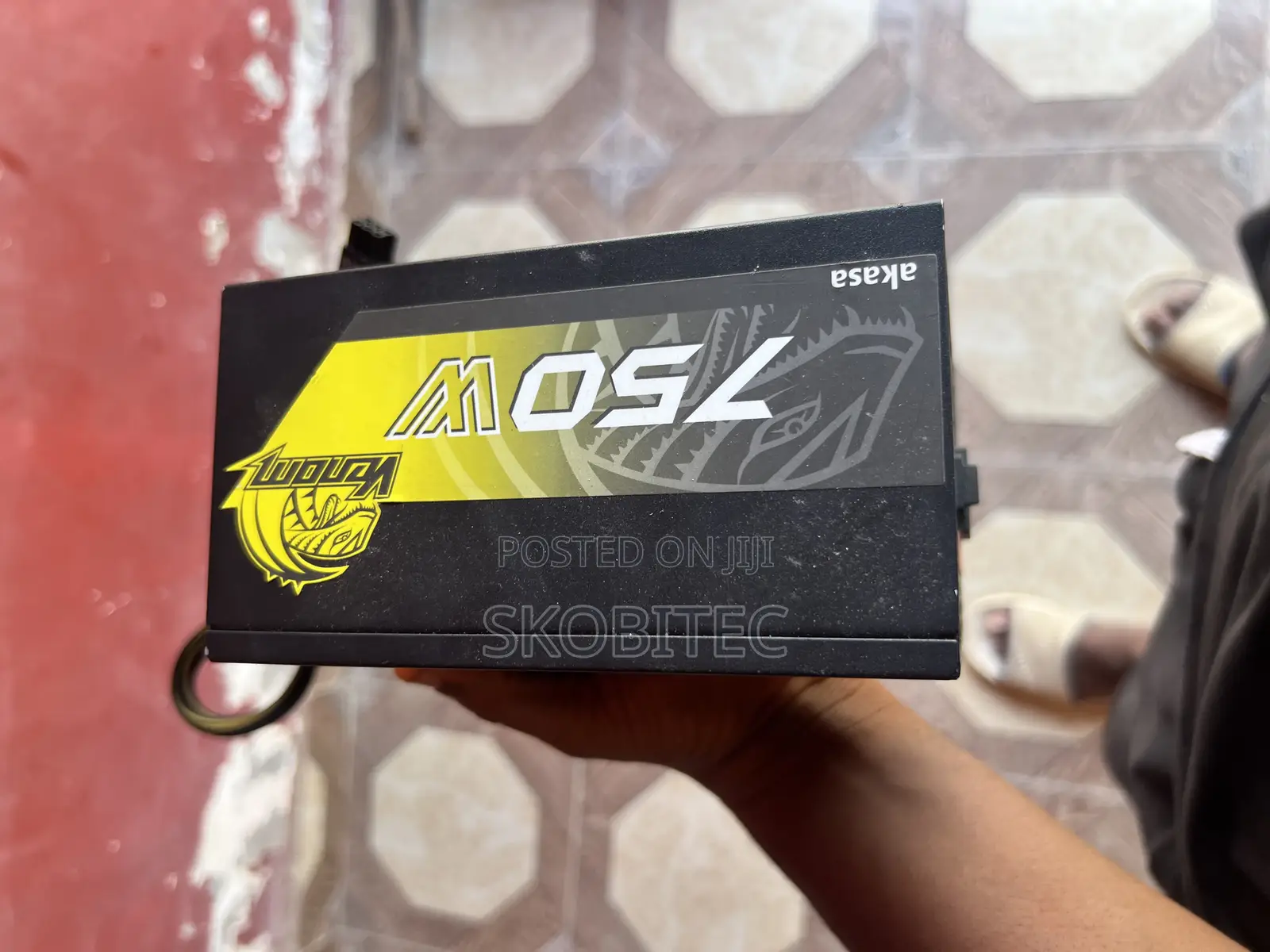 Akasa 750w Power Supply