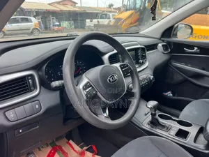 Kia Sorento 2.4L LX AWD 2018 Gray