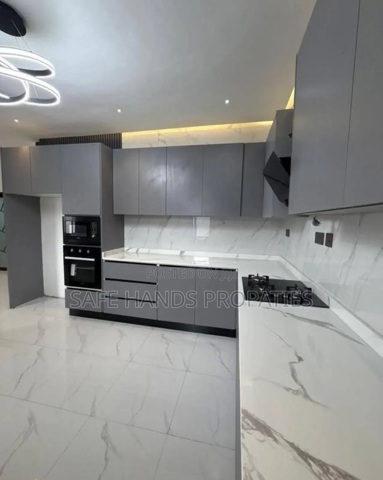 3bdrm House in Accra Metropolitan for sale