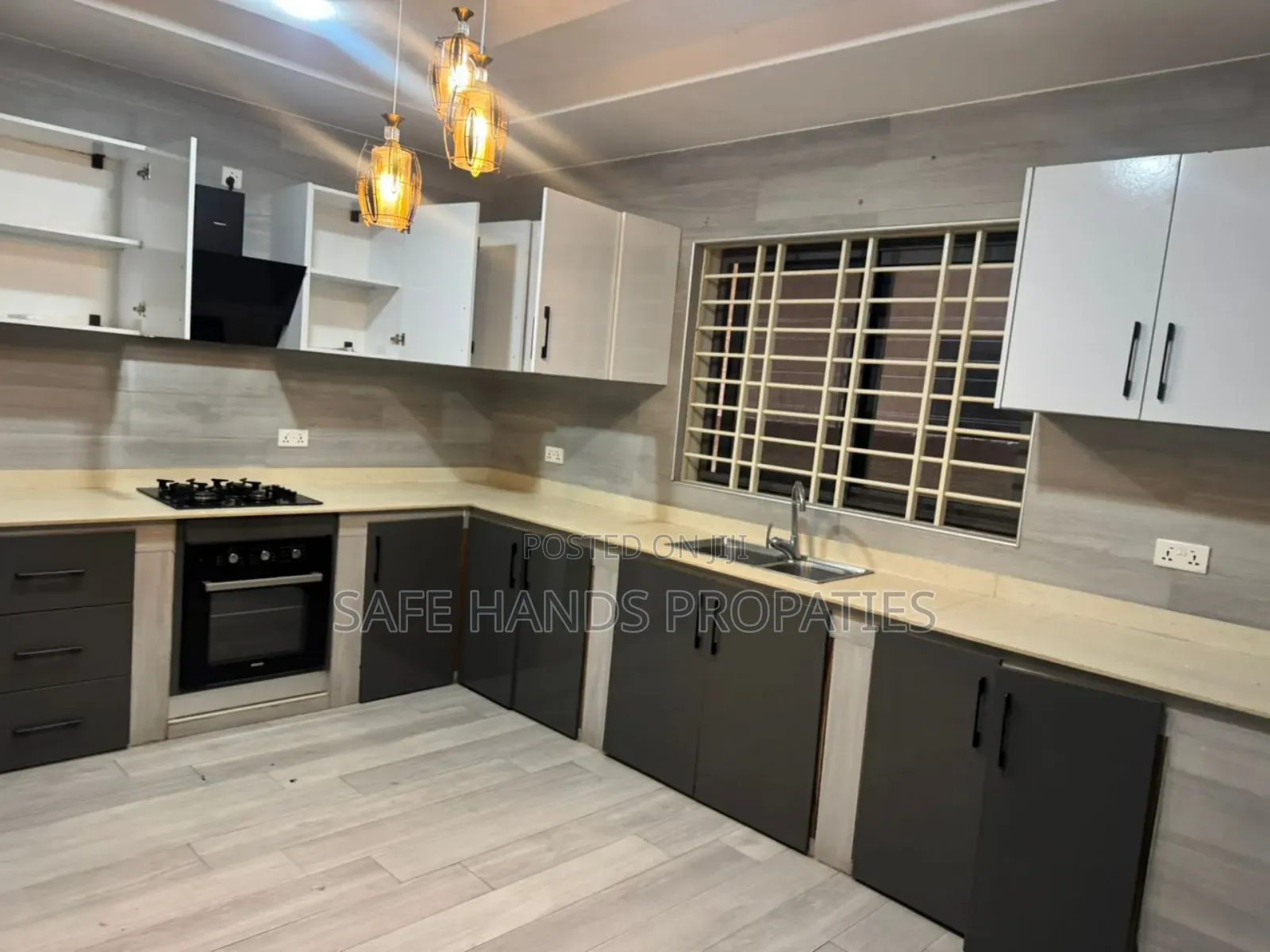 4bdrm House in Accra Metropolitan for rent