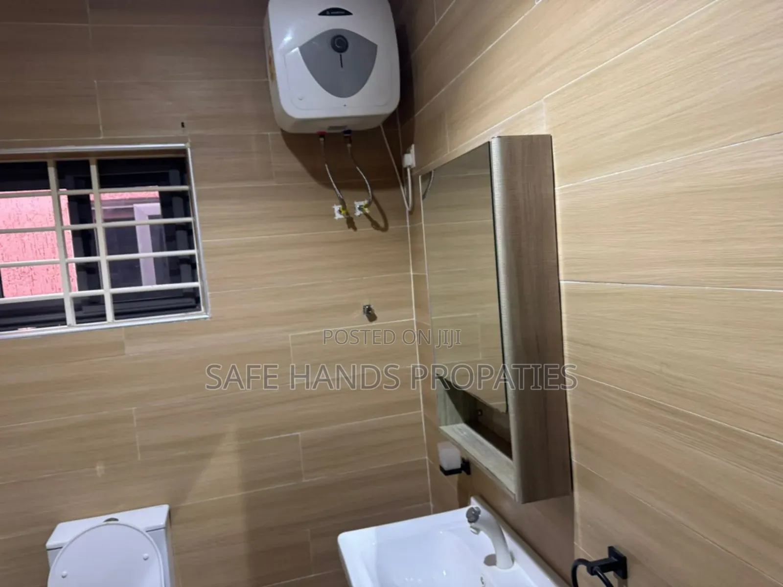 4bdrm House in Accra Metropolitan for rent