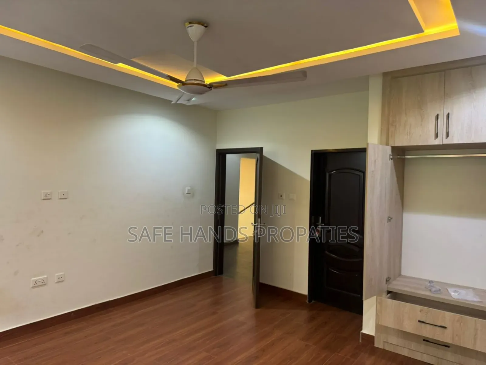 4bdrm House in Accra Metropolitan for rent