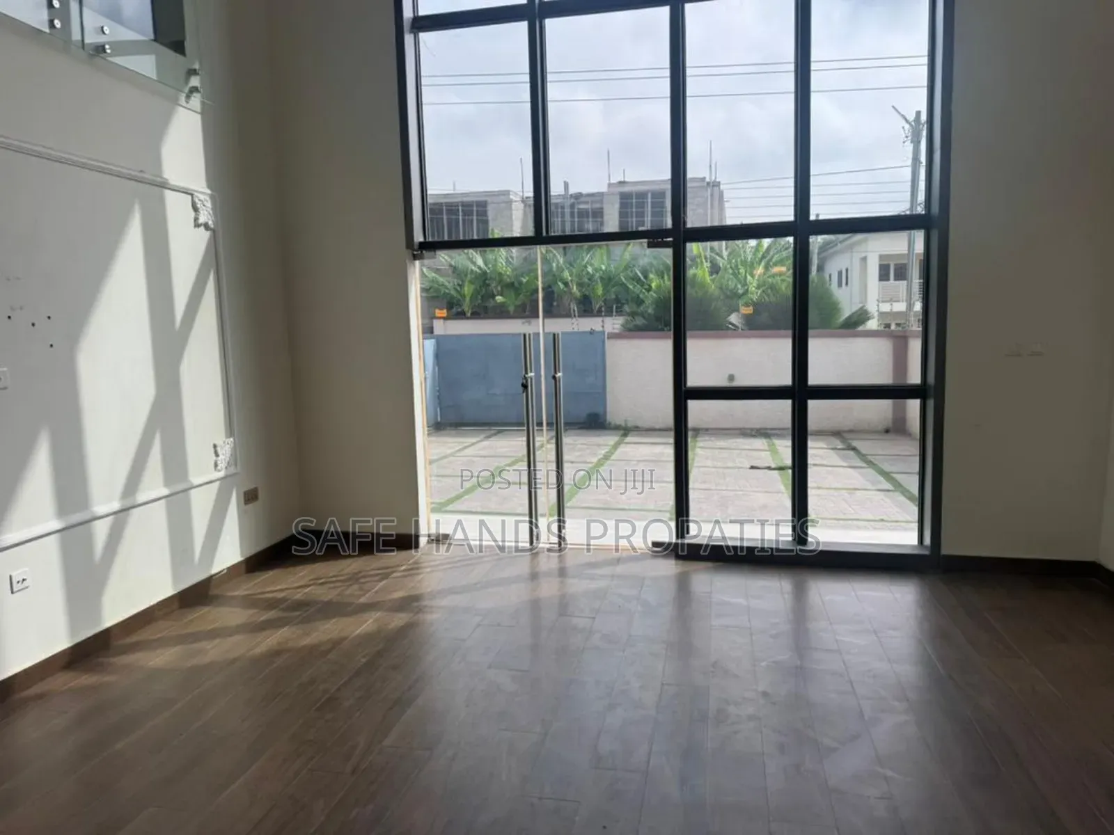 4bdrm House in Accra Metropolitan for rent