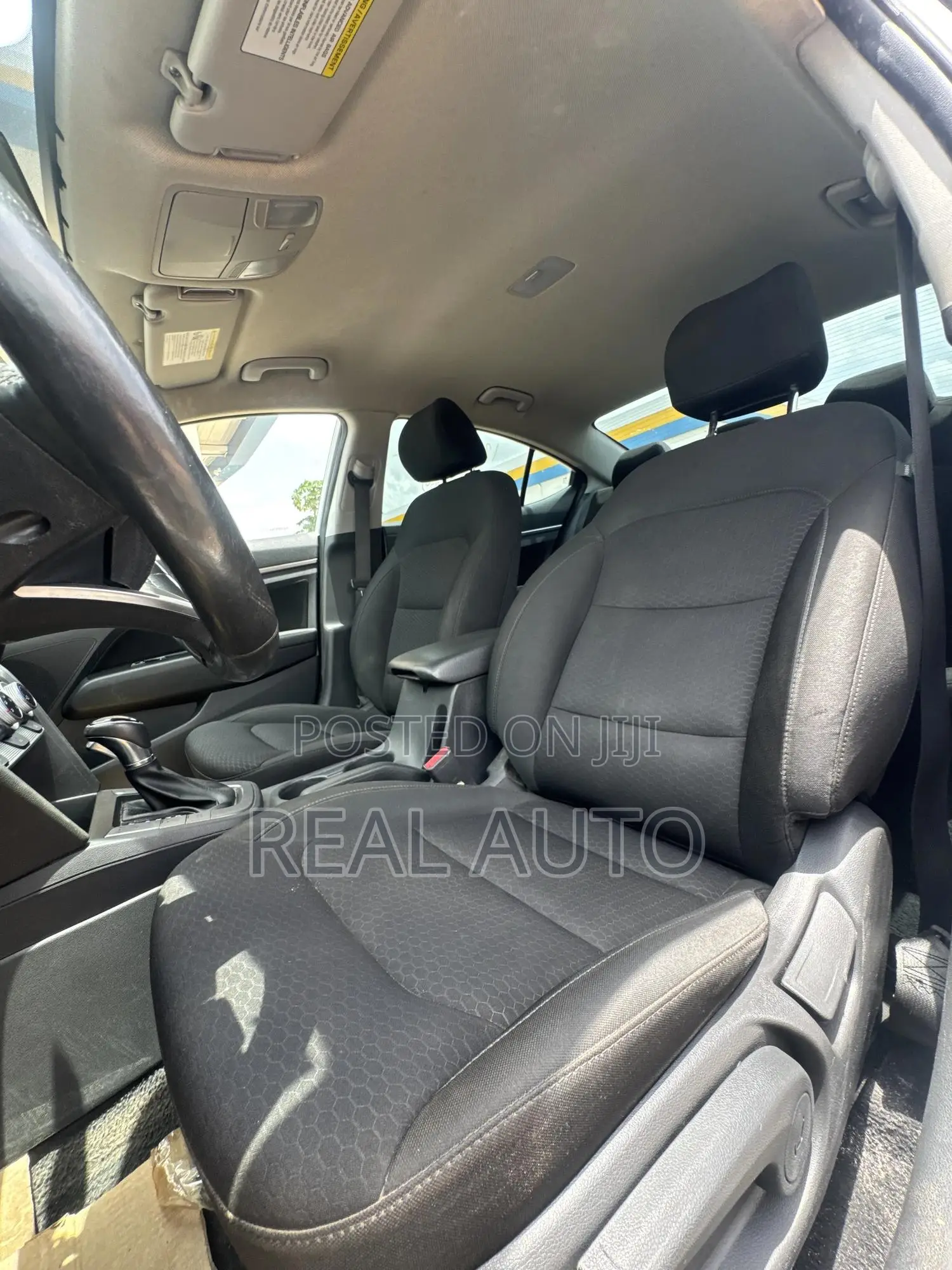 Hyundai Elantra SE 2019 White