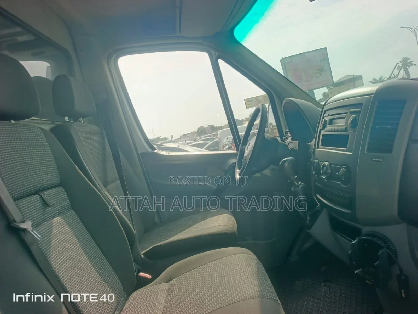Mercedes-Benz Sprinter 2012 White