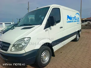 Mercedes-Benz Sprinter 2012 White