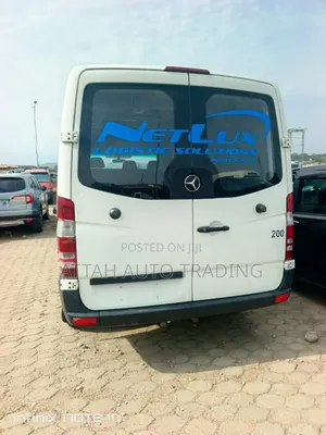 Mercedes-Benz Sprinter 2012 White