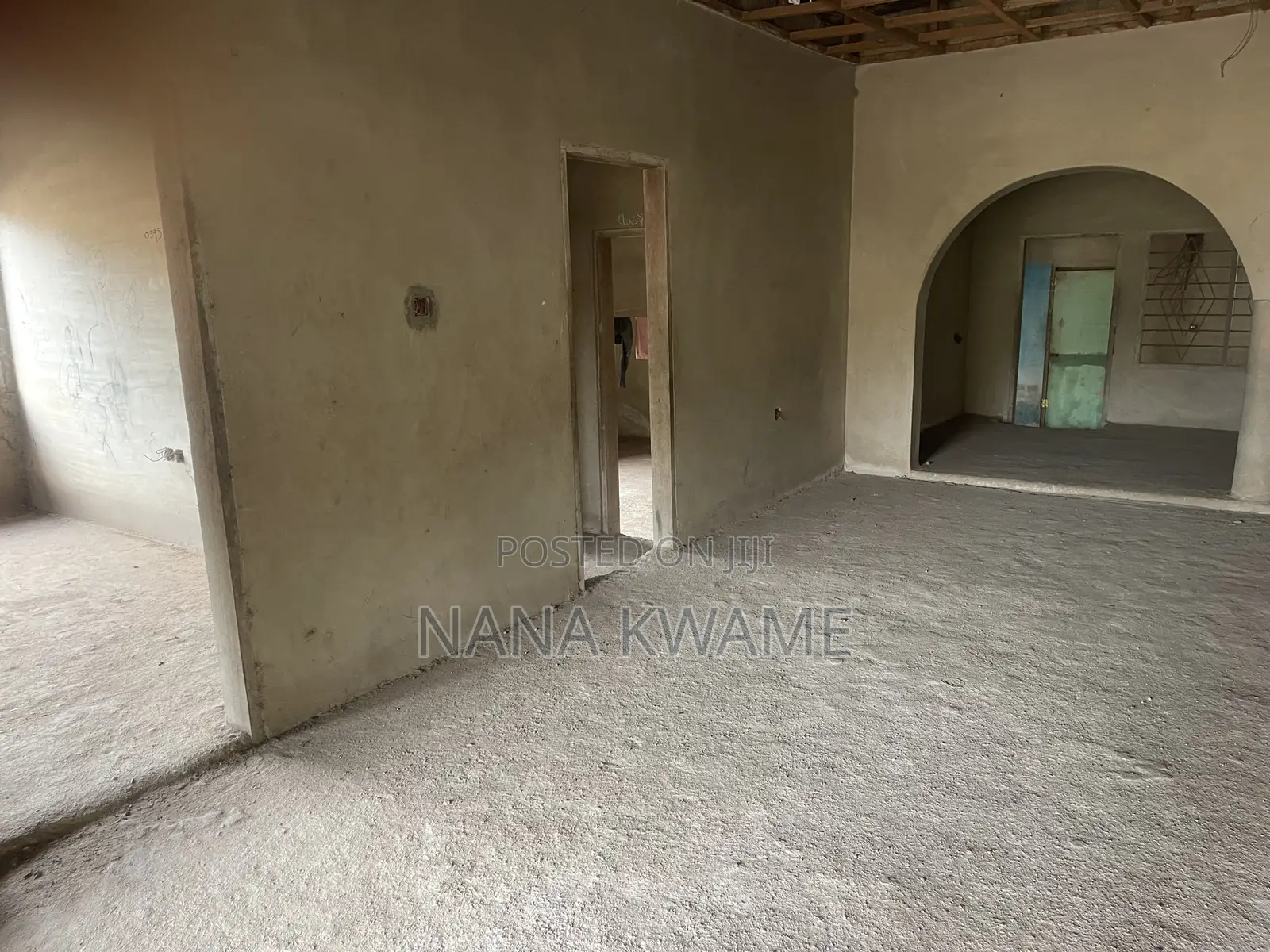 6bdrm House in Richmoni Estate, Kumasi Metropolitan for sale
