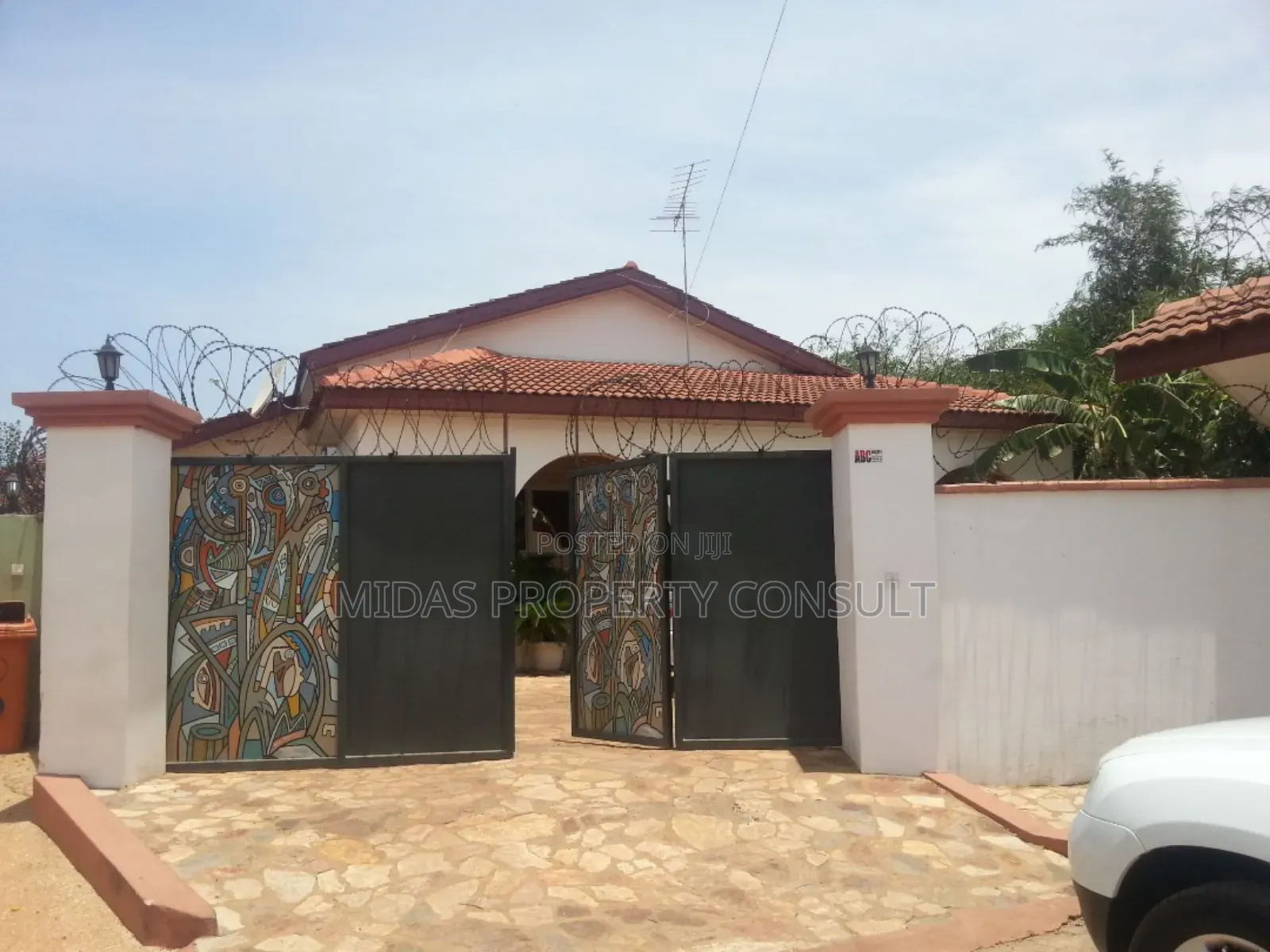 4bdrm House in Dara Salam Estate, Kanda for sale