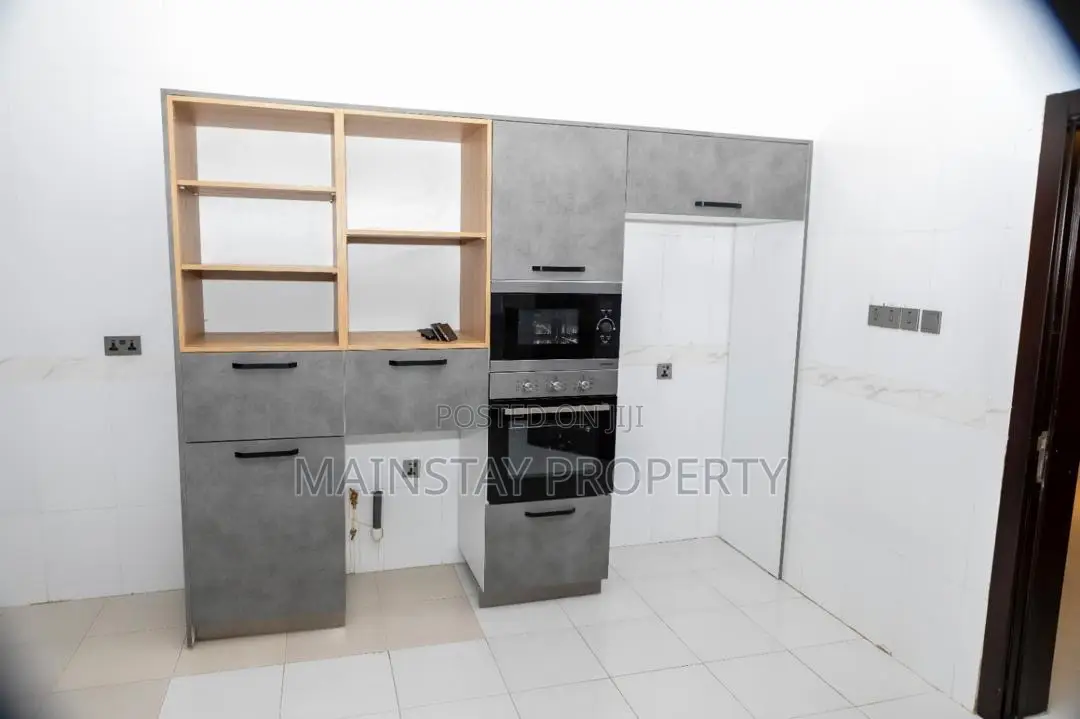 4bdrm House in Mainstay Estates, Cantonments for rent