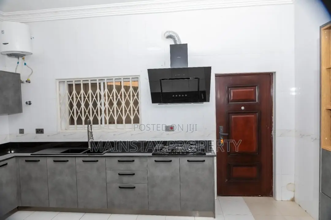 4bdrm House in Mainstay Estates, Cantonments for rent