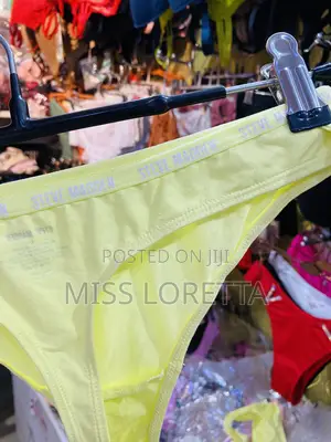 Steve Madden Cotton Thongs