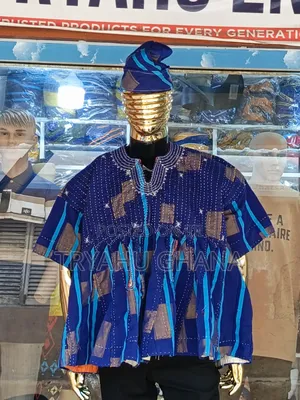 Limited Edition Royal Fugu – Authentic Batakari Statement Wear