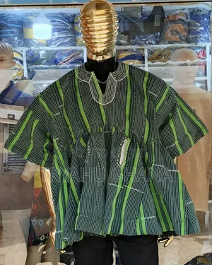 Buy Stylish Authentic Ghanaian Handmade Tamale Smocks in Ghana at Tryahu