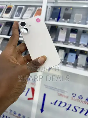 Apple iPhone 16 128 GB White