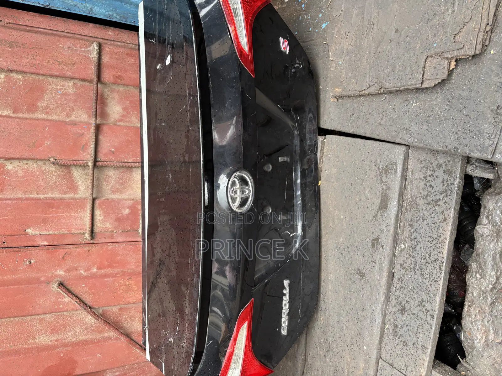 Toyota Corolla 2014 Booth