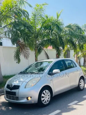 Toyota Yaris 2009 Silver