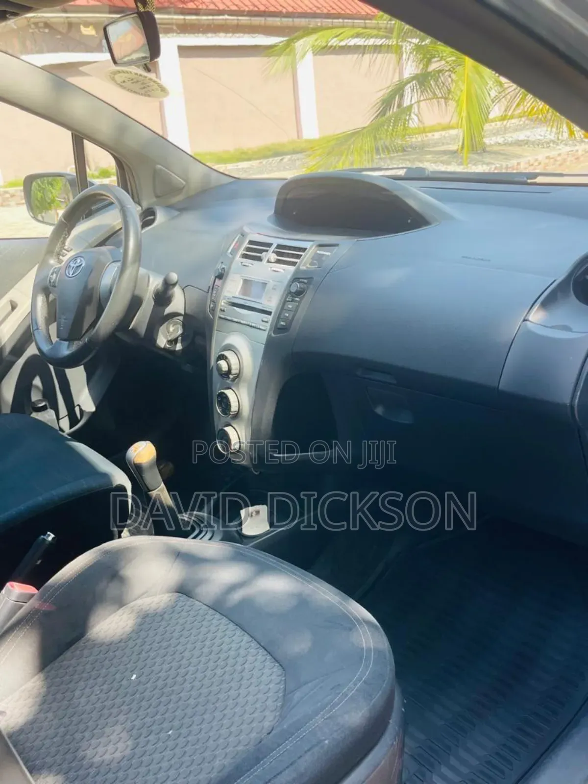 Toyota Yaris 2009 Silver