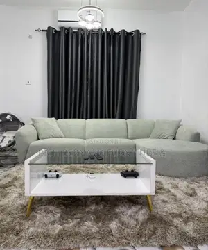 4 Feet Center Table