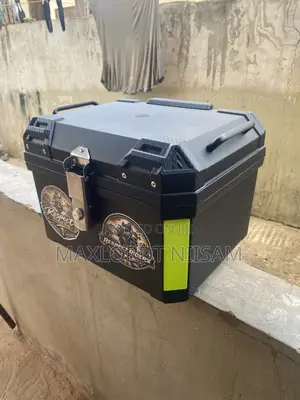 Motorcycle Pannier/Luggage Box