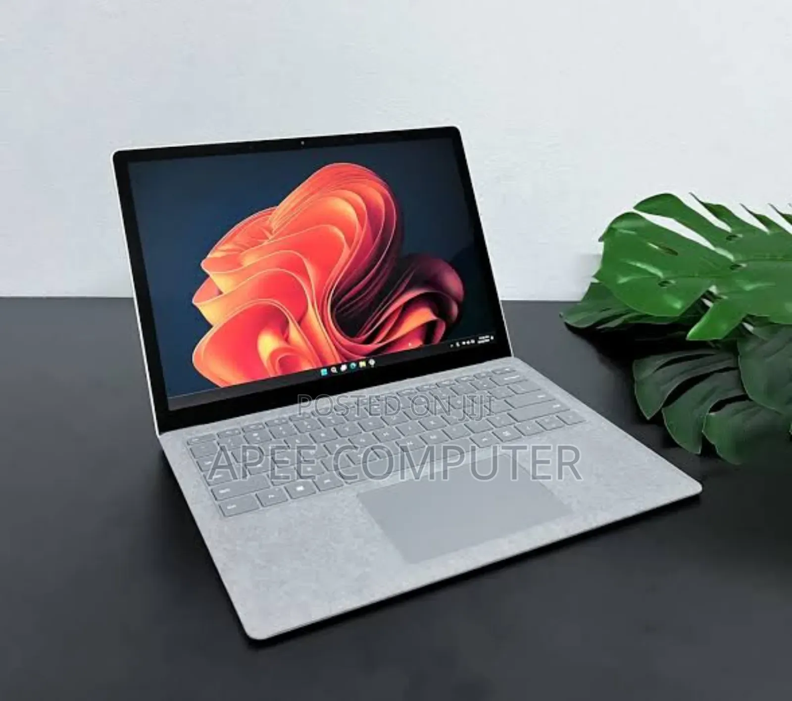 Laptop Microsoft Surface Laptop 2 8GB Intel Core i5 SSD 256GB