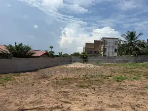 Land for Sale at Peduase
