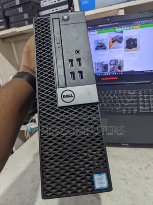 Desktop Computer Dell Optiplex 3040 8GB Intel Core i5 HDD 500GB