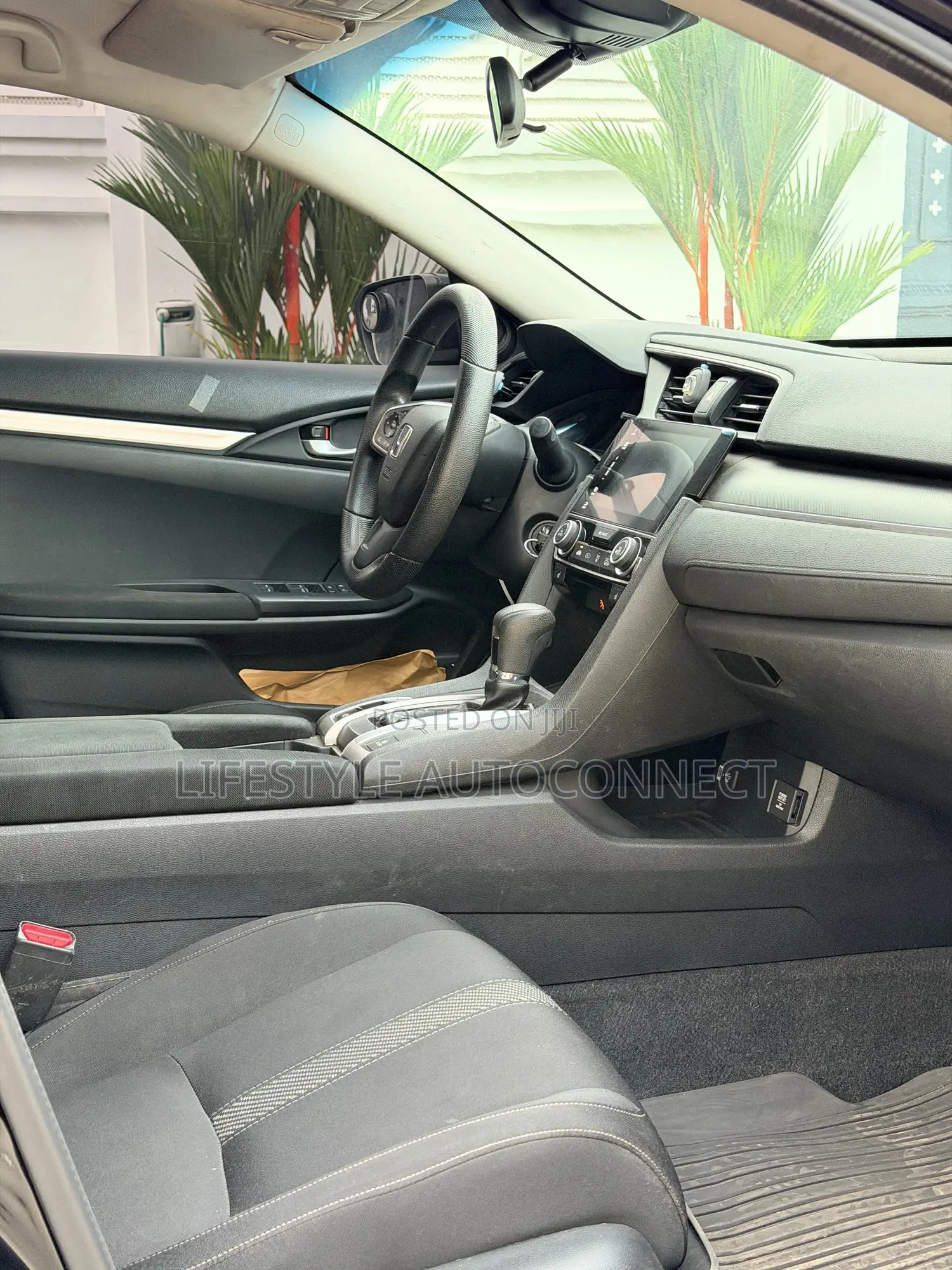 Honda Civic LX 2dr Coupe (2.0L 4cyl) 2016 Black