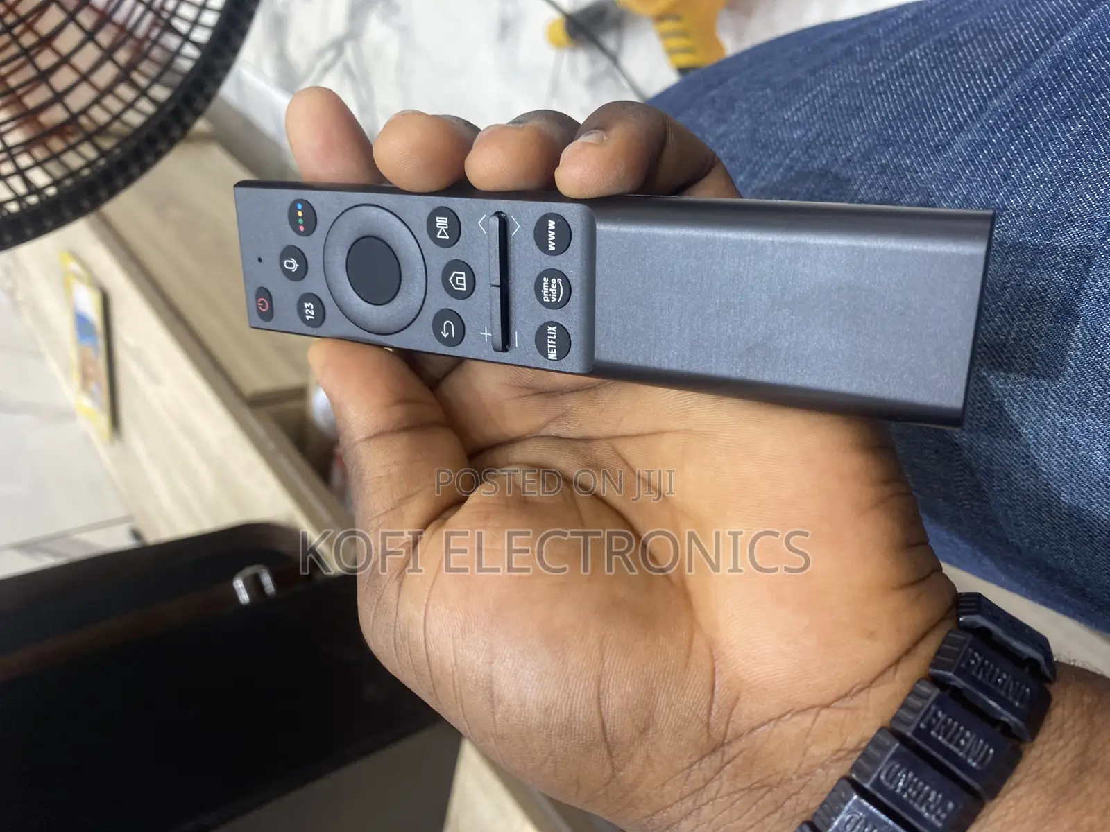 Experience Glorious Convenience Using Samsung Smart Remote Daily