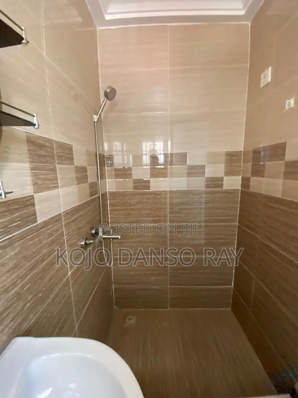 3bdrm House in Pandak Agency, Agbogba for rent