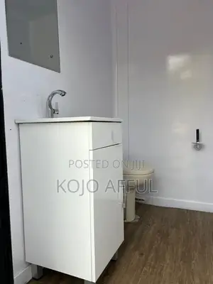 Luxury Restroom