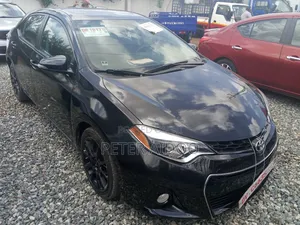 Toyota Corolla 2016 Black