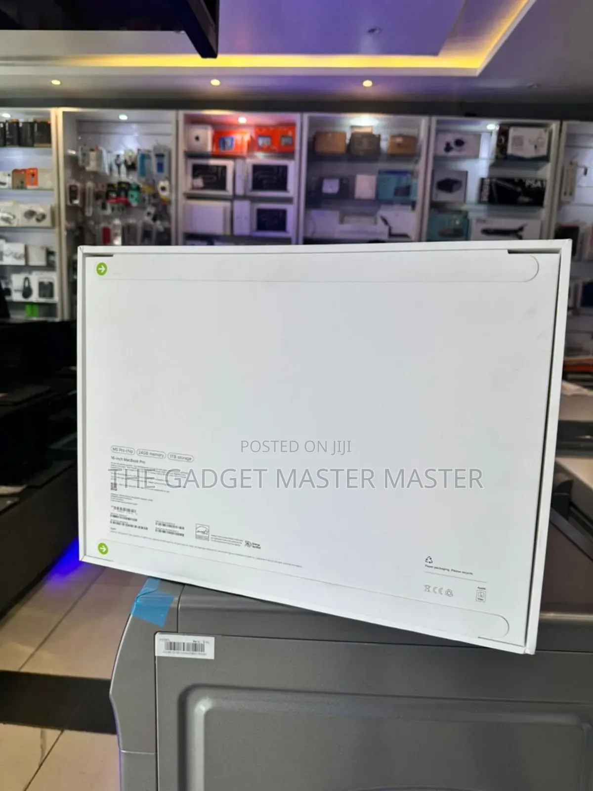 New Laptop Apple MacBook Pro 2026 M5 Pro 24GB Apple M5 Pro SSD 1T