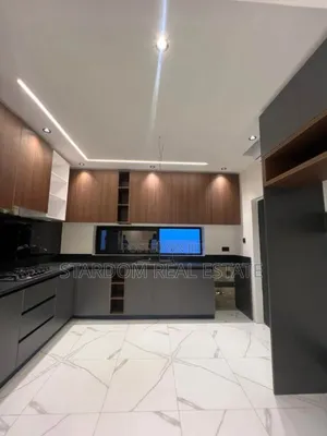 3bdrm Bungalow in Lakeside Estate for sale