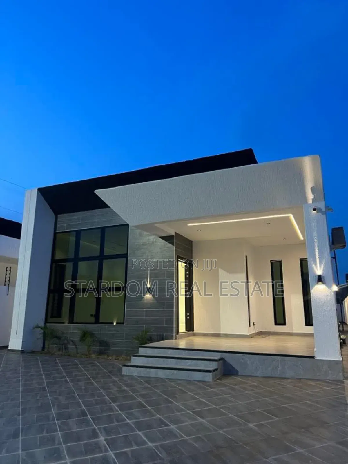 3bdrm Bungalow in Lakeside Estate for sale