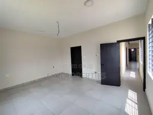3bdrm House in Ea Properties, Lake Side Estate for sale