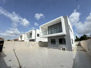 4bdrm House in East Legon, Adjiriganor for sale