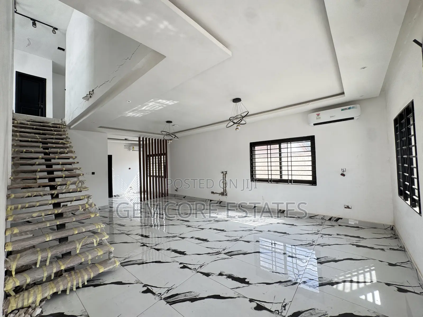 4bdrm House in East Legon, Adjiriganor for sale