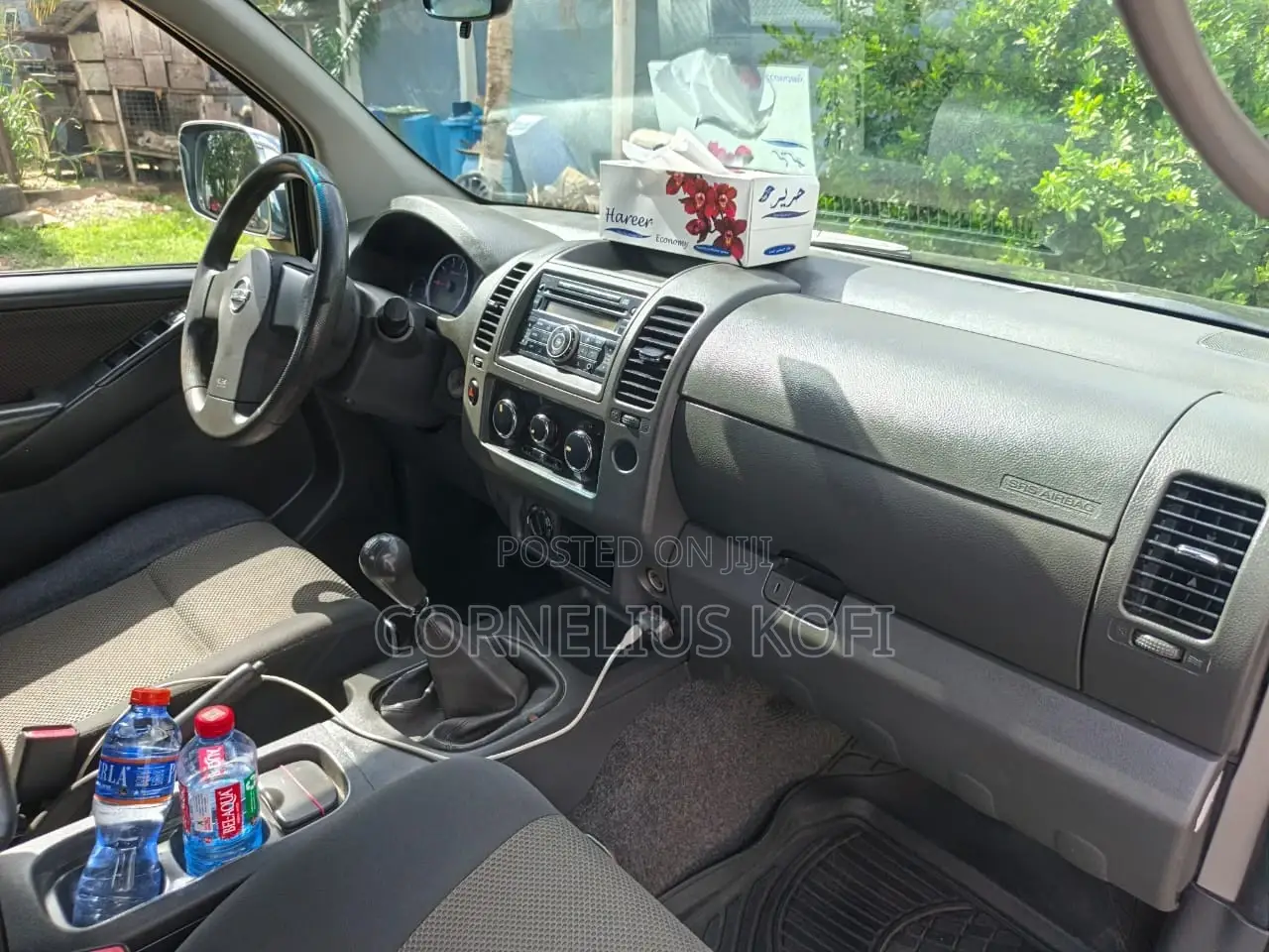 Nissan Navara 2015 Gray