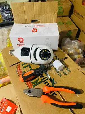 V380 Pro Wireless Dual Lens PTZ Bulb Smart Camera, 2 Views
