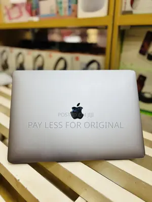 Laptop Apple MacBook Pro 2019 16GB Intel Core i7 SSD 512GB